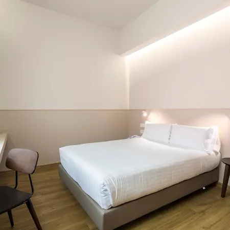 Hotel Confort 3*