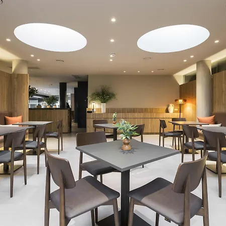 Hotel Confort Terrassa