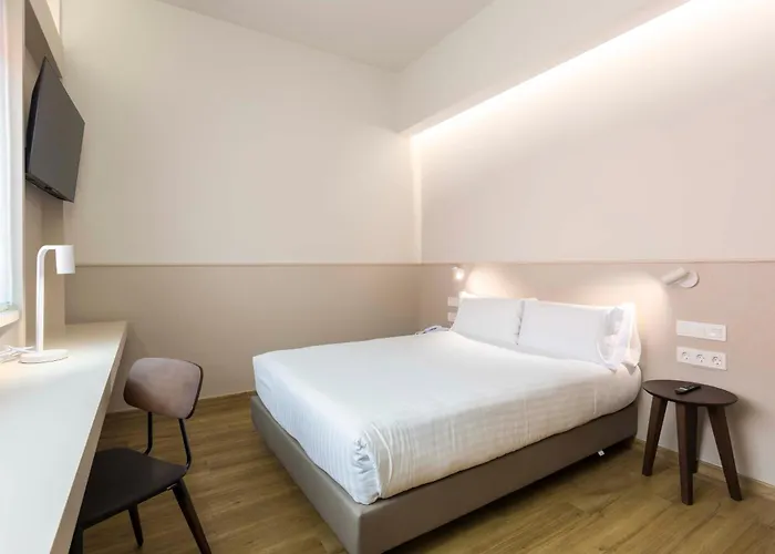 Hotel Confort 3*