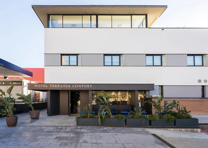 Hotel Confort 3*